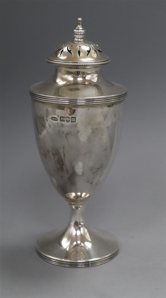 An Edwardian silver vase shaped sugar vase by Charles & George Asprey, London, 1907, 7 oz.